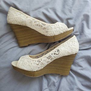 Lace Wedge Heels